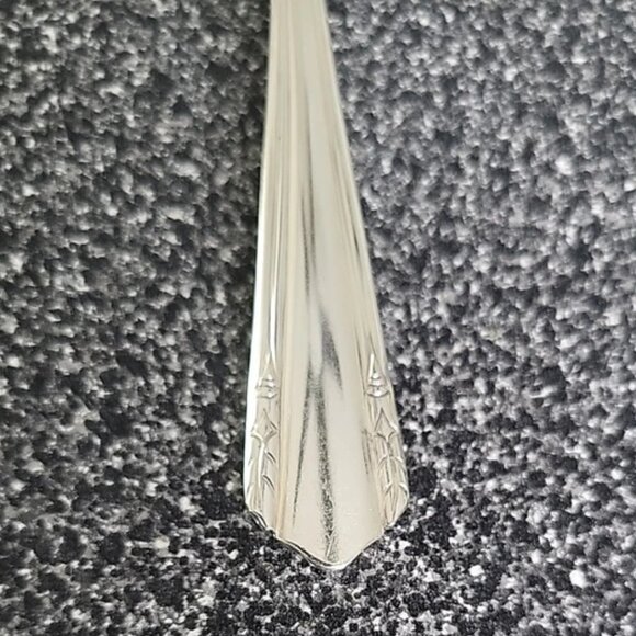 Vintage Wm. A. Rogers A-1 Plus Oneida Malibu 7 Salad/Cake Forks & 1 Sugar Spoon - Picture 4 of 6